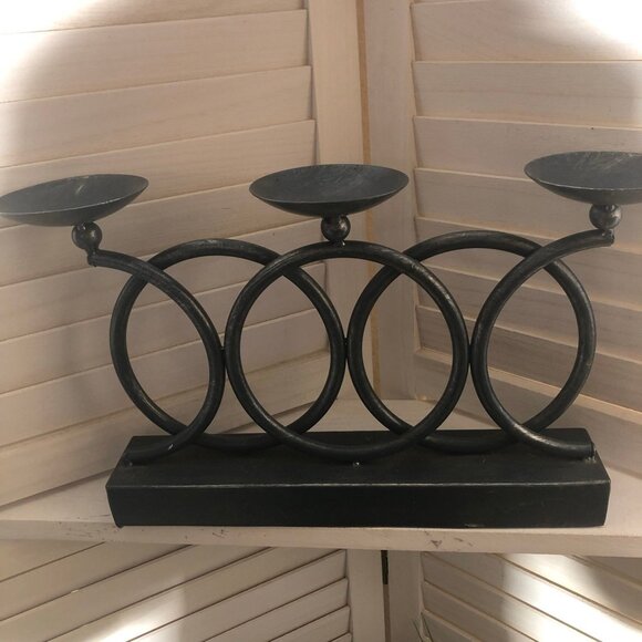 Metal Ring Candelabra Candle Holder Tabletop Black Three Piece - Picture 5 of 9